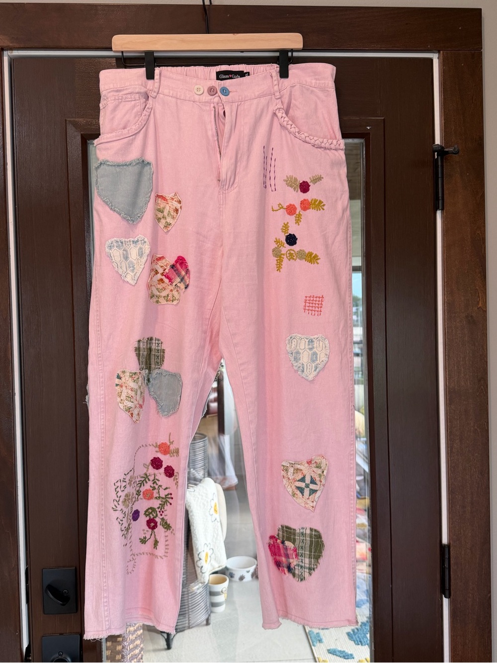 Women's Embroidered Pink Straight-Leg Patchwork Jeans size XL